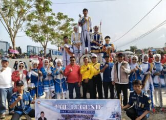 Bupati dan Wakil Bupati Lebong Tampil Kompak, Karnaval HUT ke-81 RI Semarakkan Lapangan Hatta Sport Center