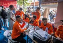 Kapal Pertamina Patra Niaga Evakuasi 16 Korban KMP Virgo Transport 08